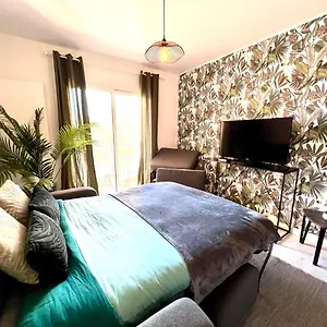 Appartement Le Prado - équipé, Grasse